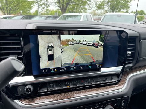 New 2026 Chevrolet Silverado 2500 LT w/ Trail Boss Package AWD/4WD image 18