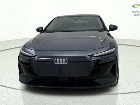 Used 2025 Audi A6 e-tron Premium Plus w/ Premium Plus RWD image 4