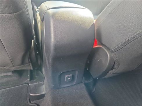Used 2023 Ford Escape FWD image 17