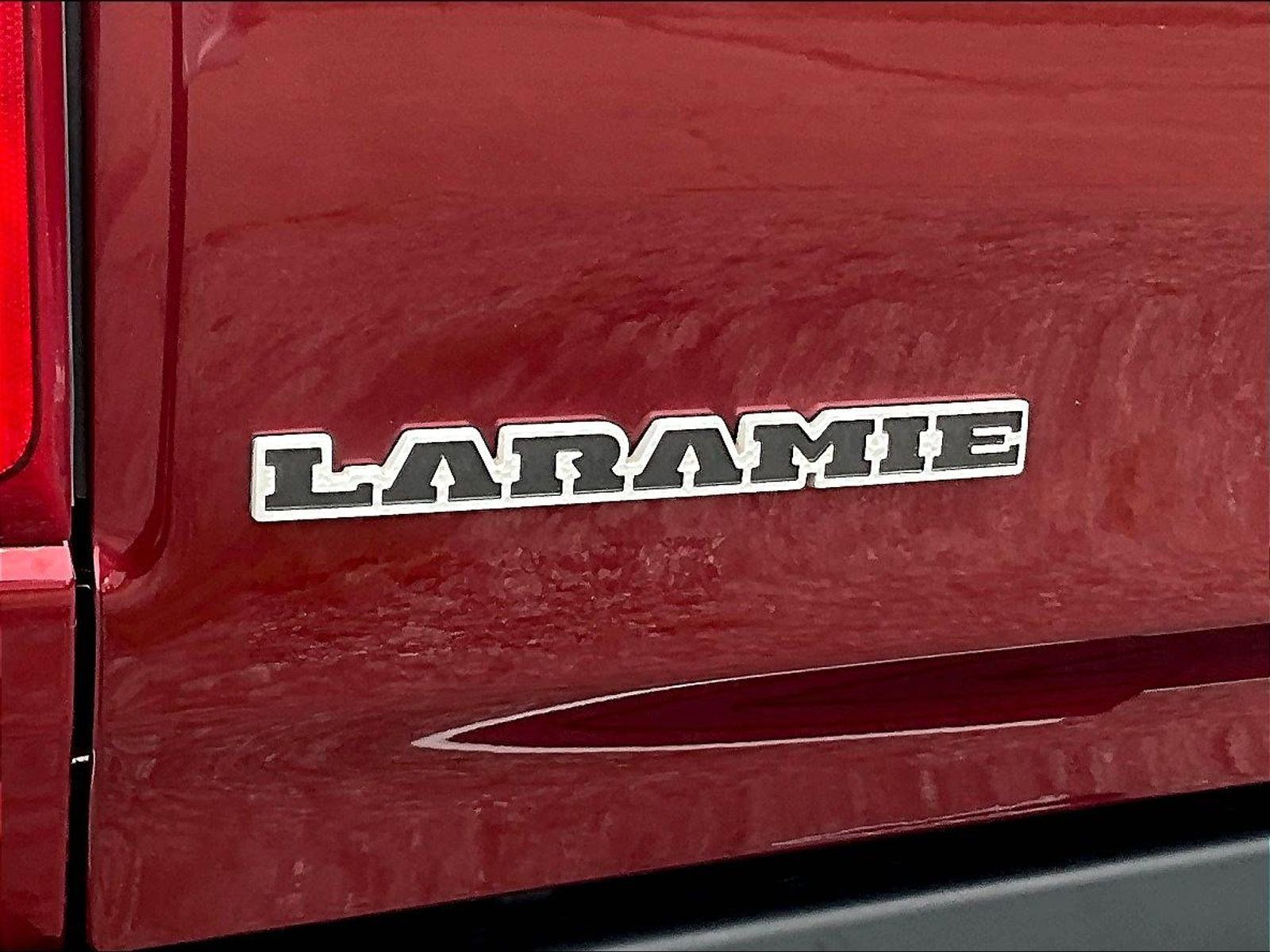 Used 2019 RAM 1500 Laramie AWD/4WD image 24