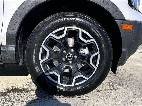 New 2026 Ford Bronco Sport Outer Banks w/ Outer Banks Tech Package+ AWD/4WD image 13
