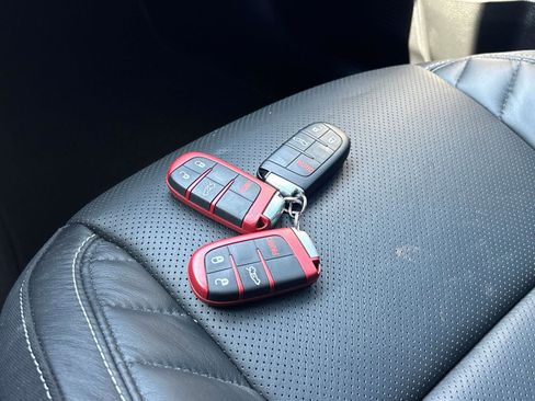 Used 2023 Dodge Challenger SRT Hellcat w/ Driver Convenience Group image 21