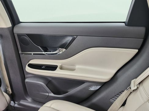 Used 2023 Lincoln Corsair Grand Touring w/ Equipment Group 301A AWD/4WD image 30