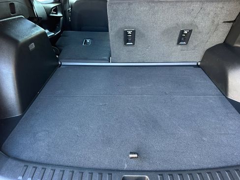 Used 2026 Chevrolet Equinox LT image 18