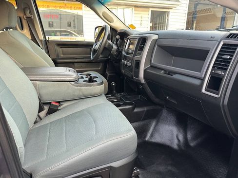 Used 2018 RAM 2500 Tradesman w/ Chrome Appearance Group AWD/4WD image 14