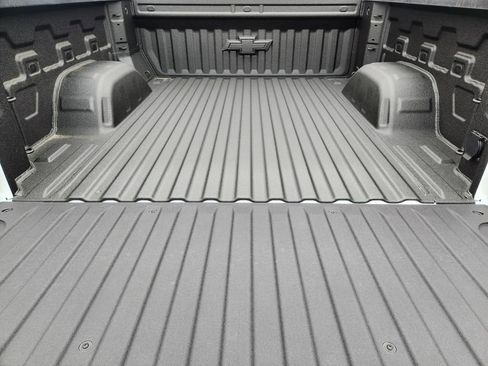 New 2026 Chevrolet Silverado 1500 LT image 22