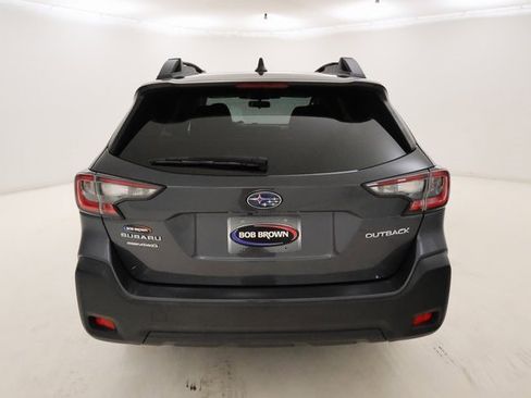 Used 2024 Subaru Outback Premium image 4