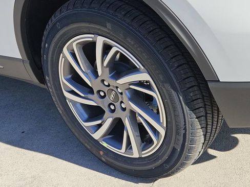 New 2026 Lincoln Corsair Premiere image 8