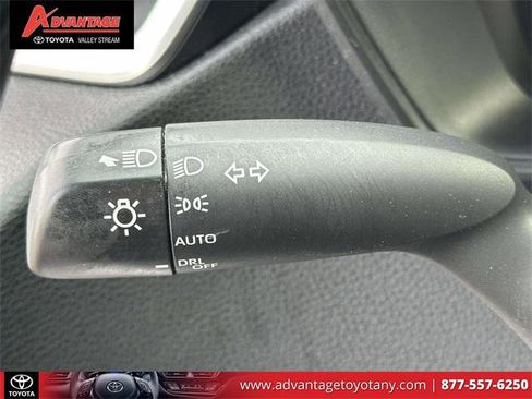 Certified 2022 Toyota Corolla SE image 27