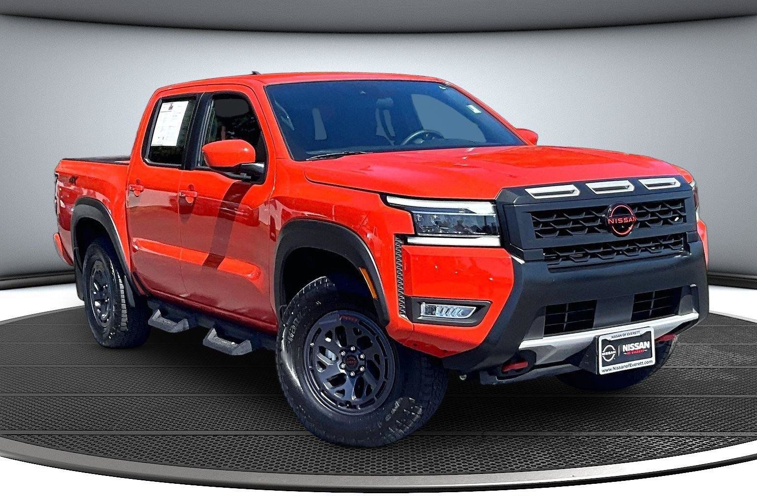 Used 2025 Nissan Frontier PRO-4X AWD/4WD image 1