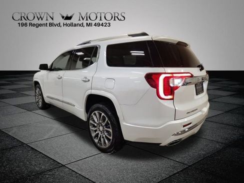 Certified 2023 GMC Acadia Denali w/ Denali Ultimate Package image 5