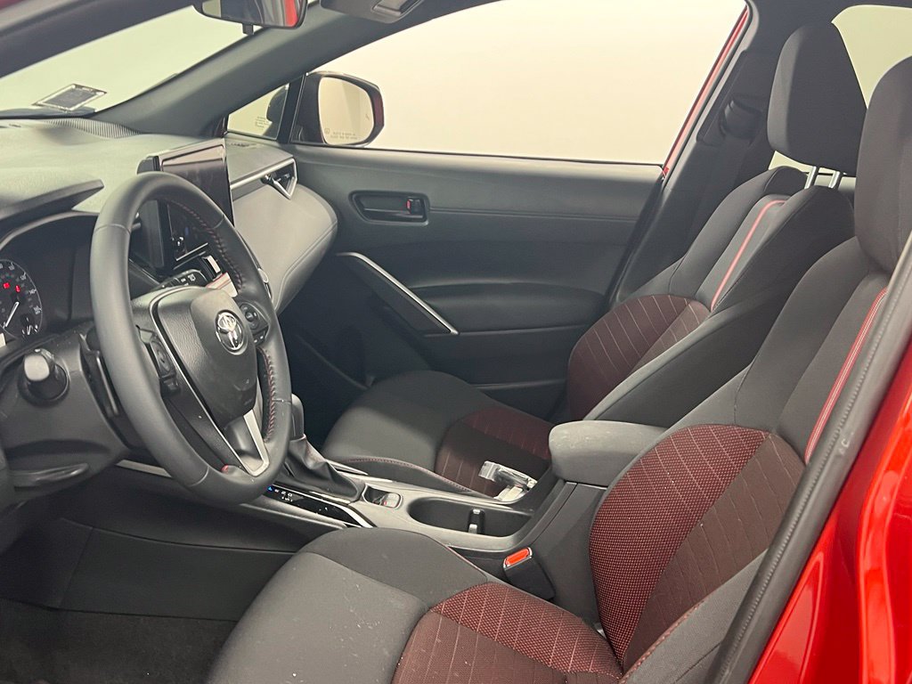 Used 2025 Toyota Corolla Cross AWD Hybrid image 9