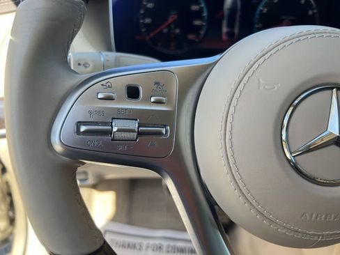Used 2019 Mercedes-Benz S 560 Sedan image 32