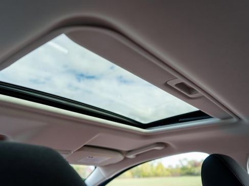 Used 2022 Ford EcoSport SE image 10