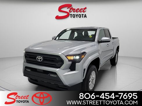 Certified 2025 Toyota Tacoma SR5 AWD/4WD image 1