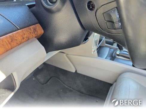 Used 2011 Honda Accord EX-L image 17