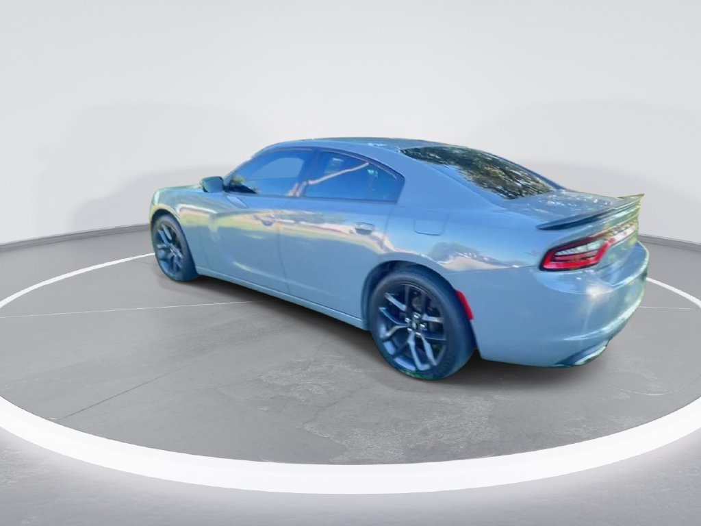Used 2019 Dodge Charger SXT w/ Blacktop Package RWD image 6