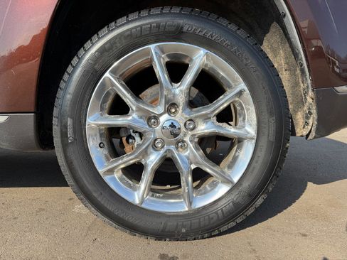 Used 2014 Jeep Grand Cherokee Summit AWD/4WD image 13