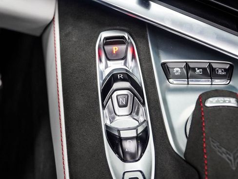 Used 2023 Chevrolet Corvette Stingray Premium Conv RWD image 26