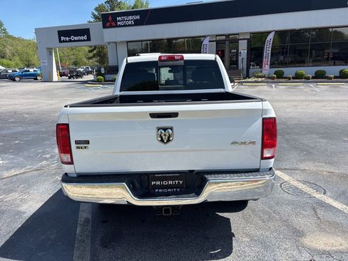 Used 2023 RAM 1500 Classic SLT w/ Trailer & Traction Group AWD/4WD image 6