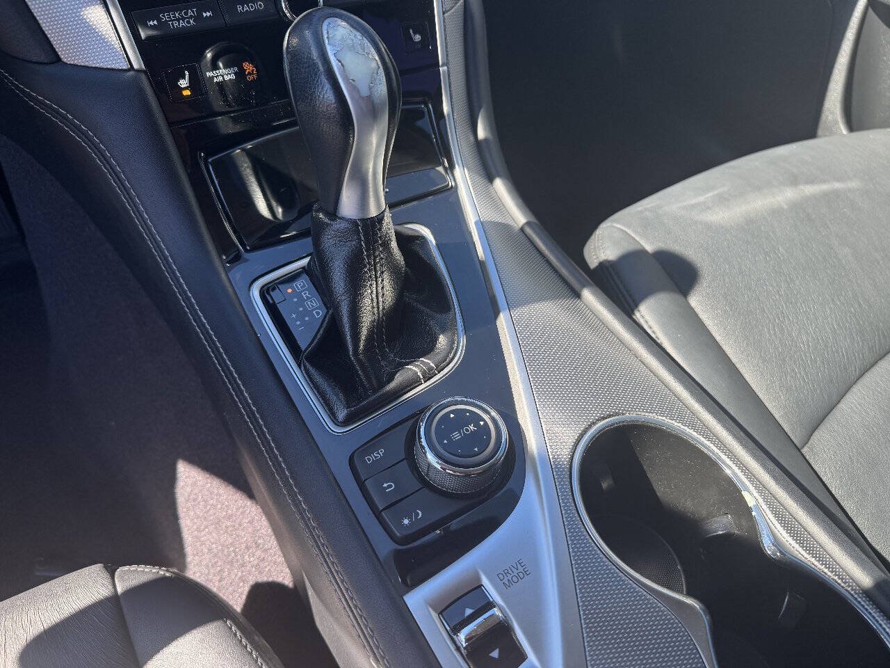 Used 2015 INFINITI Q50 Premium RWD image 11