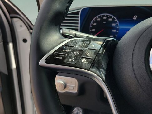 Certified 2026 Mercedes-Benz GLE 350 4MATIC image 25