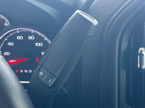 Used 2019 Chevrolet Silverado 1500 LT w/ Texas Edition image 17