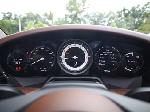 Used 2024 Porsche 911 Targa 4S AWD/4WD image 28