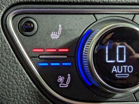 Certified 2024 Audi Q5 e Prestige image 20