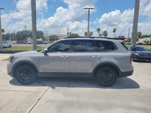 Certified 2025 Kia Telluride EX X-Line AWD/4WD image 3