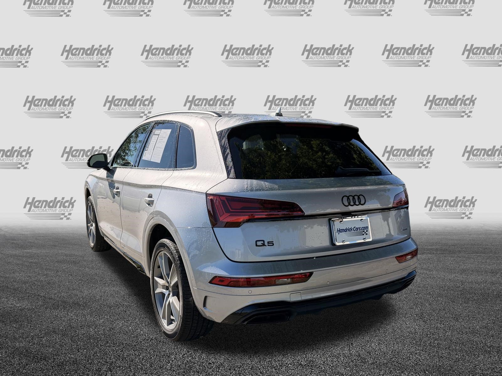 Certified 2025 Audi Q5 2.0T Premium w/ Convenience Plus Package AWD/4WD image 8