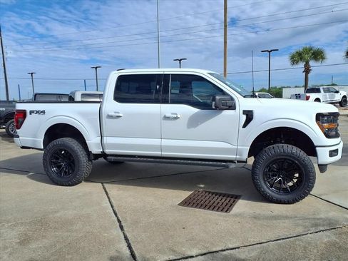 New 2026 Ford F150 XLT w/ Equipment Group 302A MID AWD/4WD image 8