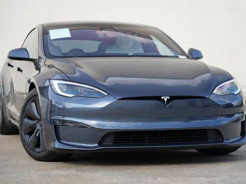 Used 2022 Tesla Model S AWD/4WD image 4