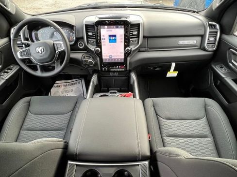 New 2026 RAM 1500 Big Horn AWD/4WD image 2