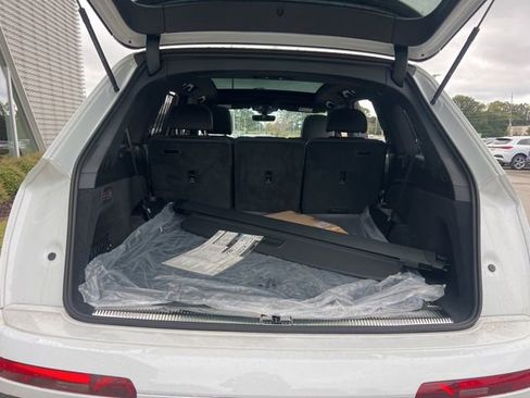 Certified 2025 Audi Q7 3.0T Premium Plus w/ Premium Plus Package image 33
