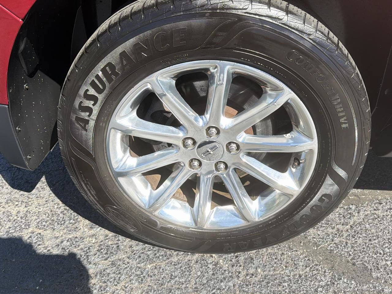 Used 2013 Lincoln MKX AWD image 39