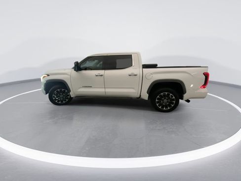 Used 2023 Toyota Tundra Limited AWD/4WD image 4