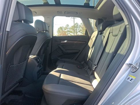 Used 2023 Audi Q5 e Premium Plus w/ Premium Plus Package image 10