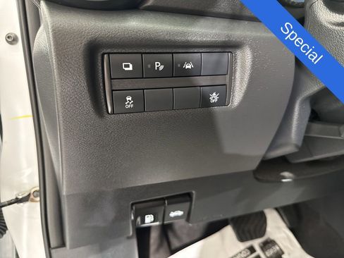 Used 2025 Nissan Versa S w/ Trunk Package FWD image 20