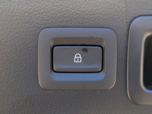 New 2026 MAZDA CX-30 AWD 2.5 S w/ Select Sport Pkg image 9