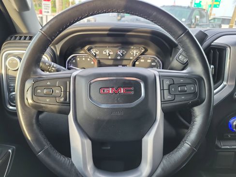 Used 2021 GMC Sierra 1500 Elevation image 17