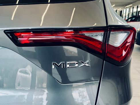 Used 2024 Acura MDX SH-AWD w/ Technology Package image 44