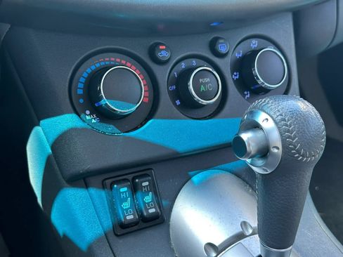 Used 2011 Mitsubishi Eclipse GS Sport FWD image 28