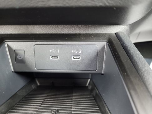 New 2026 Nissan Kicks SV image 13