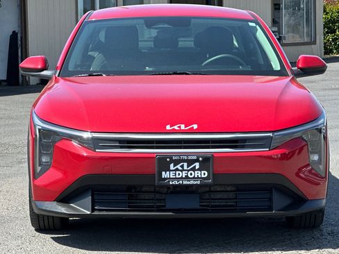 Used 2025 Kia K4 FWD image 10