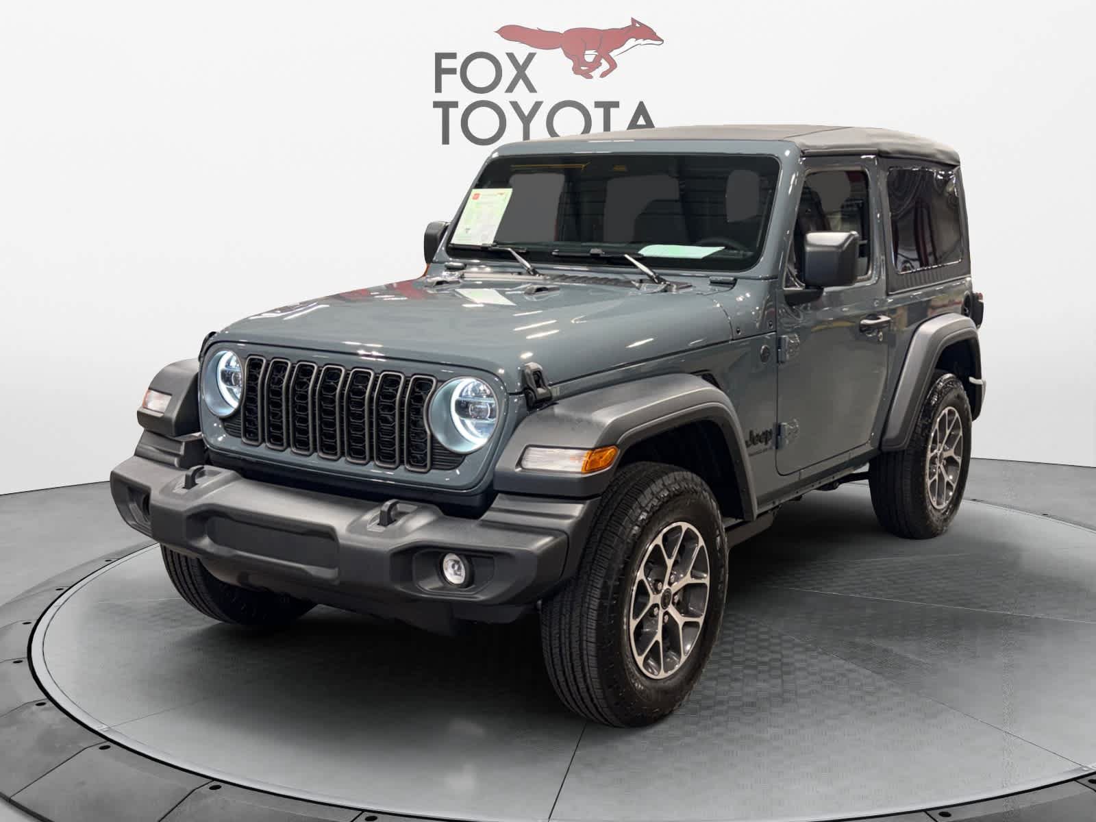 Used 2026 Jeep Wrangler Sport AWD/4WD image 1