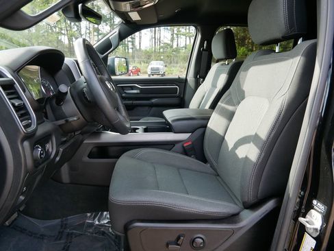 Used 2024 RAM 1500 Lone Star AWD/4WD image 14
