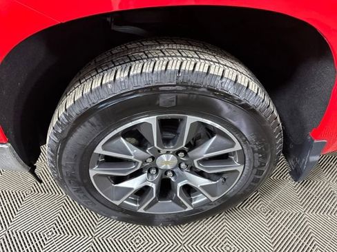 New 2025 Chevrolet Silverado 1500 LT image 41