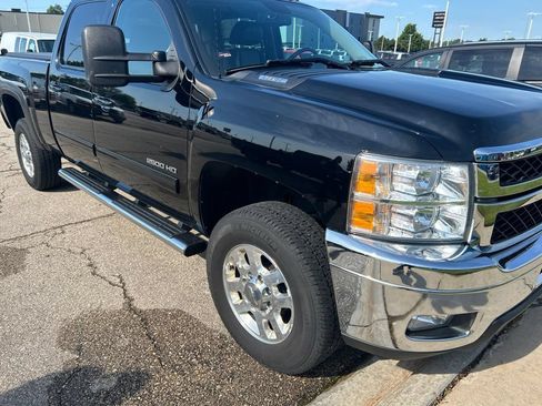 Used 2014 Chevrolet Silverado 2500 LTZ w/ LTZ Plus Package AWD/4WD image 8