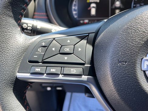 Used 2024 Nissan Kicks SR w/ SR Premium Package FWD image 16
